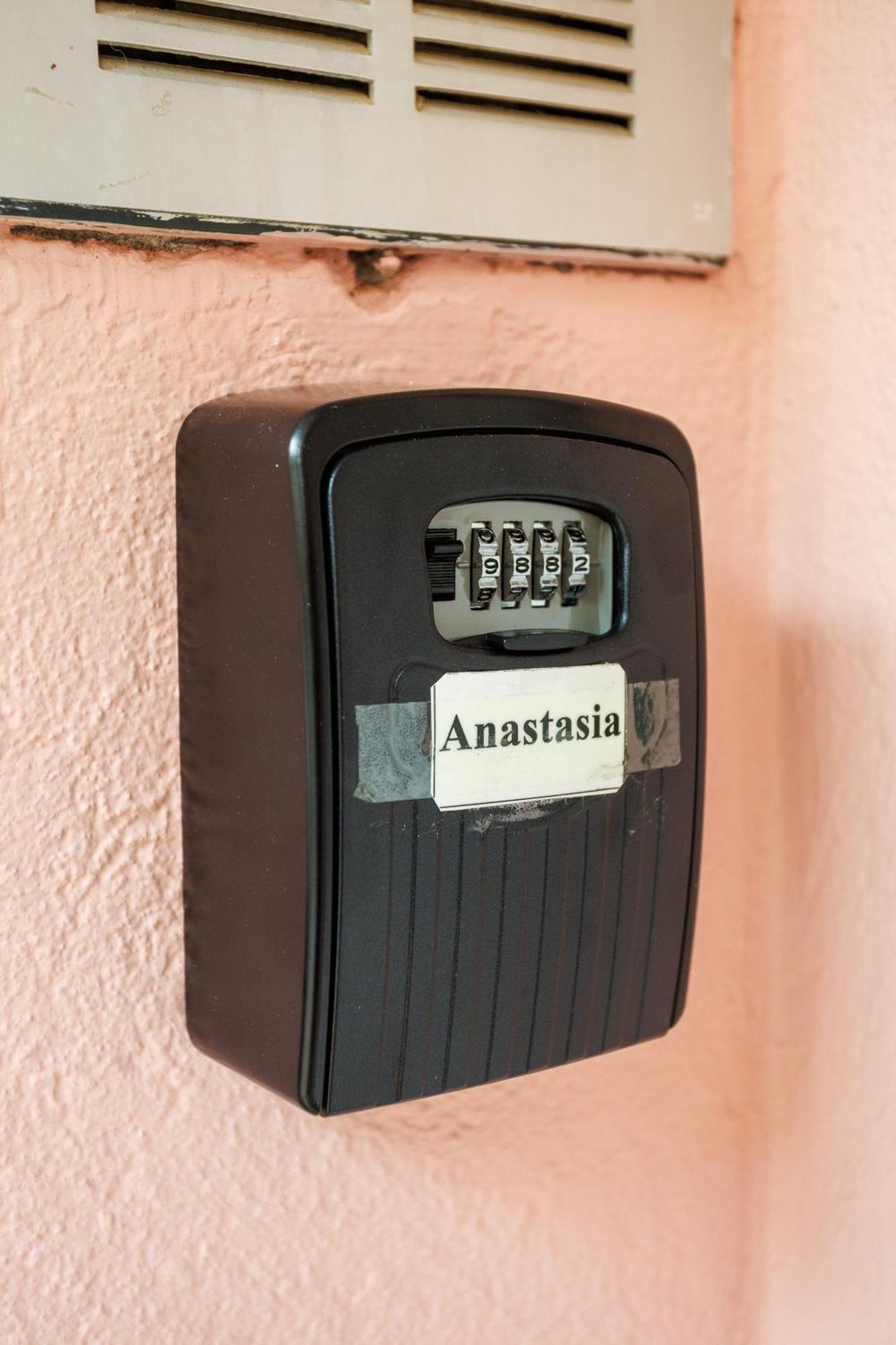 Anastasia Veria  Eksteriør billede